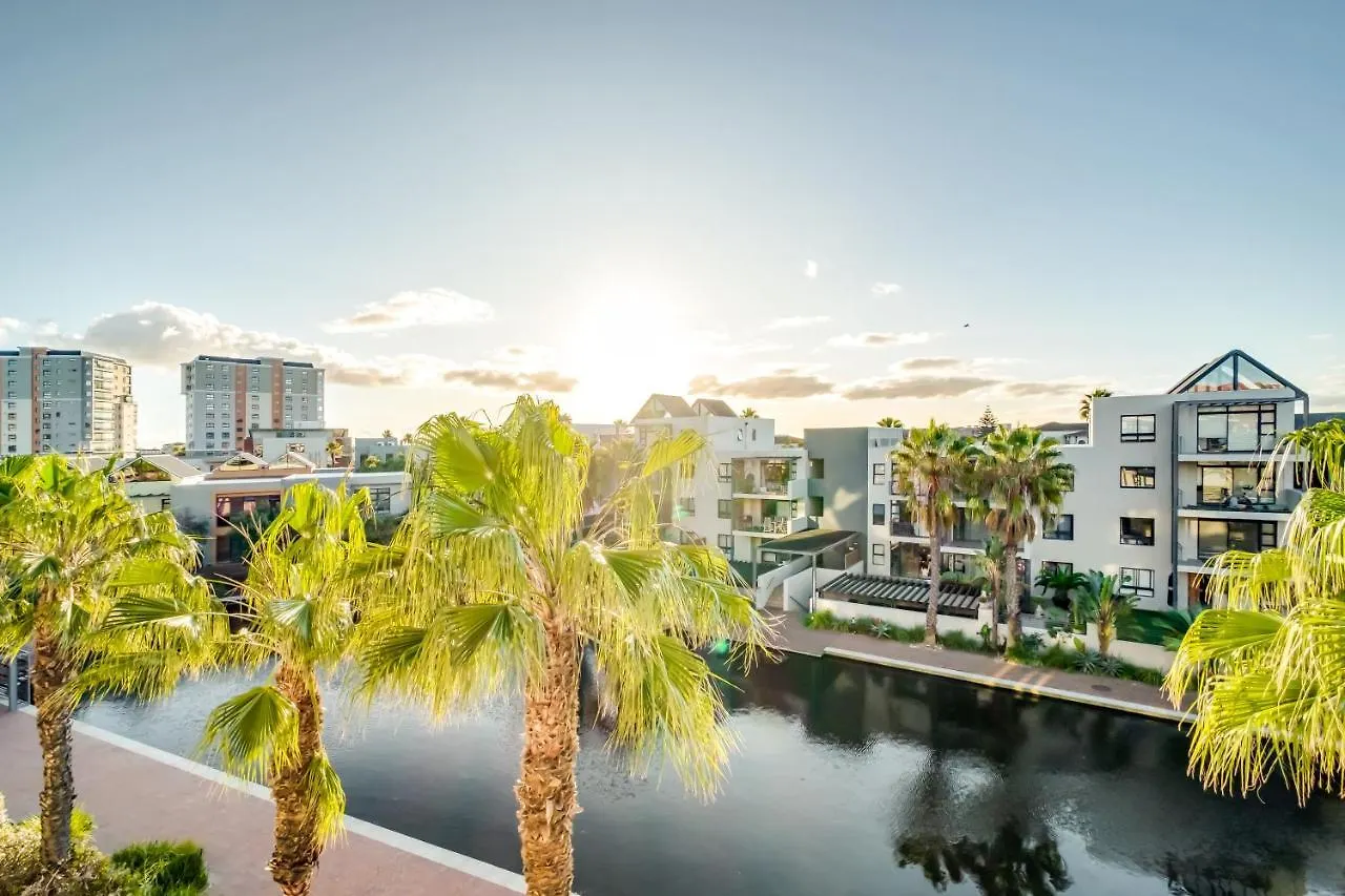 Quayside Canal Eden Home Cape Town